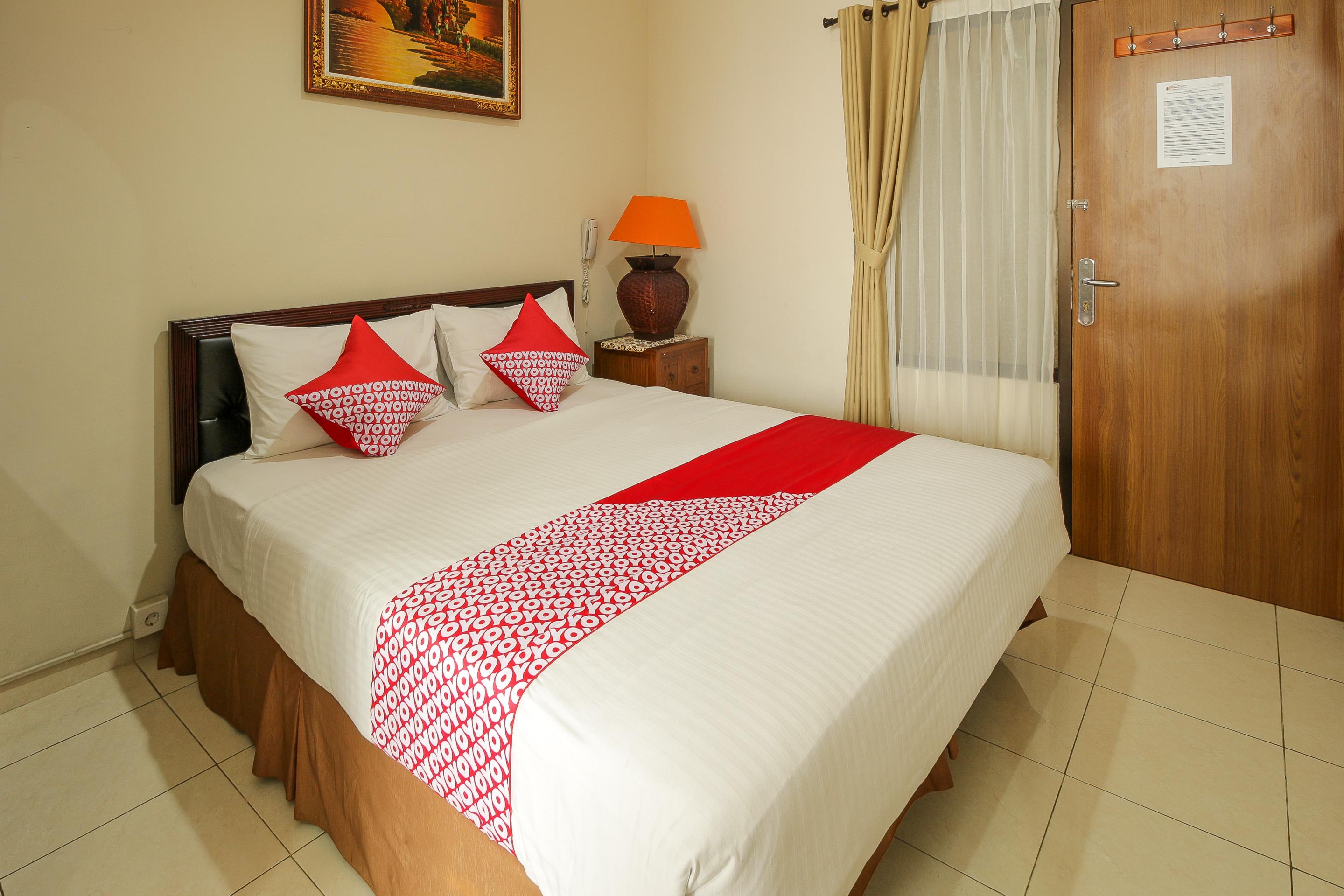 Oyo 734 Tuban Torres Accomodation Кута Экстерьер фото